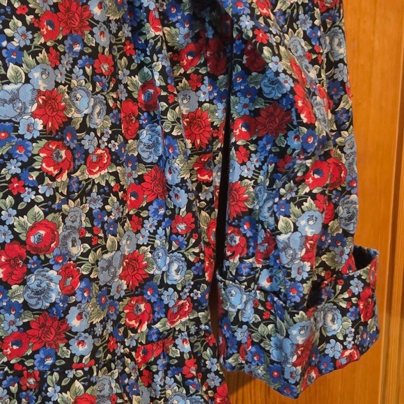 Tuckernuck Royal Shirt Dress Size Medium Queens Garden Floral Blue Red - Picture 11 of 11